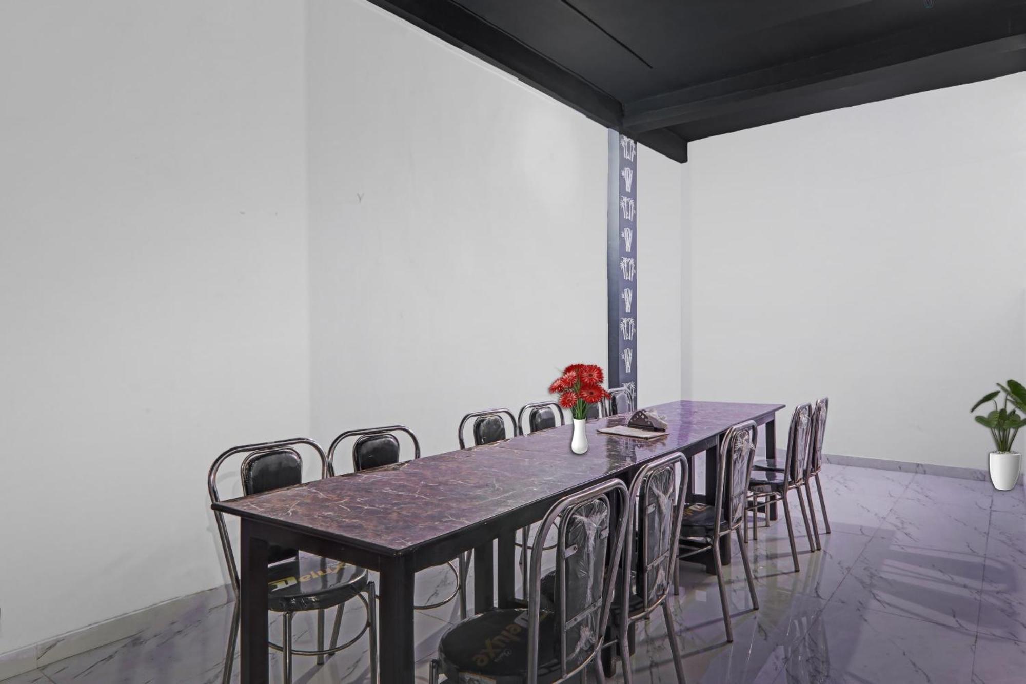 קאנפור Hotel O Sai Galaxy Hotel & Restaurant מראה חיצוני תמונה